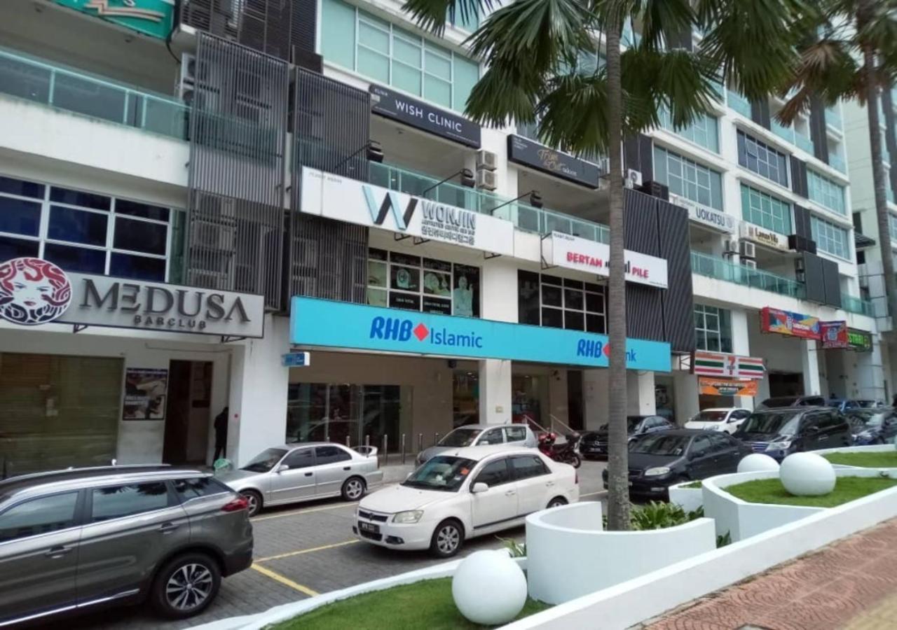 Corporate Hotel Suites At Hartamas / Mont Kiara Kuala Lumpur Exterior photo